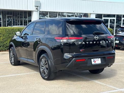 Certified 2024 Nissan Pathfinder S image 7