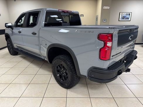 Used 2024 Chevrolet Silverado 1500 ZR2 w/ ZR2 Bison Edition AWD/4WD image 4