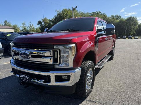 Used 2019 Ford F250 XLT w/ XLT Premium Package AWD/4WD image 2