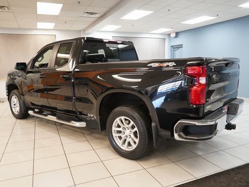 Used 2019 Chevrolet Silverado 1500 LT w/ All-Star Edition image 7