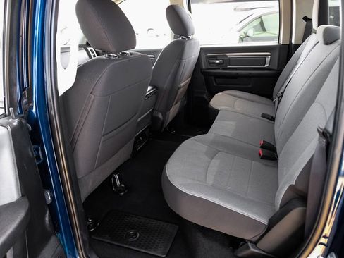 Used 2021 RAM 1500 Classic SLT image 34