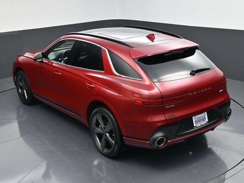 Used 2022 Genesis GV70 3.5T Sport w/ Sport Prestige Package AWD/4WD image 59