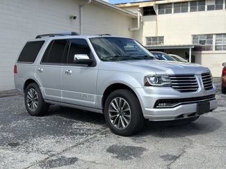 Used 2016 Lincoln Navigator Select RWD video 1