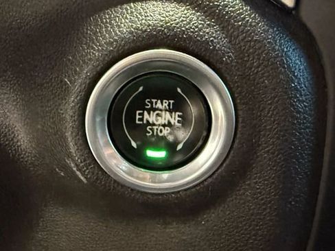 Used 2019 Chevrolet Silverado 1500 LT Trail Boss image 16