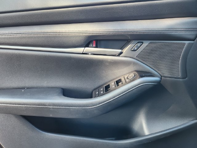 New 2026 MAZDA MAZDA3 s FWD image 17