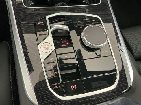 New 2026 BMW X5 sDrive40i w/ M Sport Package image 15