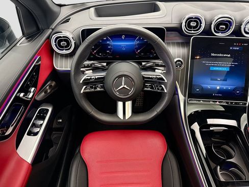 Certified 2026 Mercedes-Benz GLC 300 image 10
