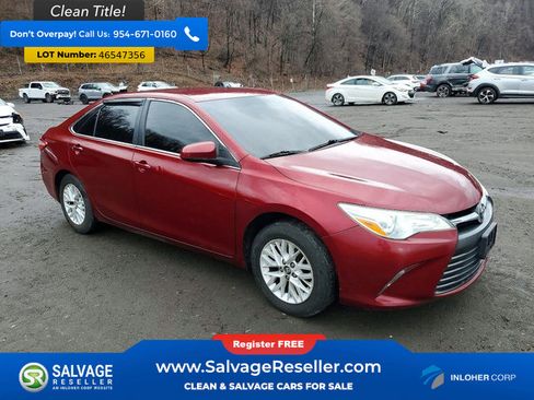 Used 2017 Toyota Camry LE image 5