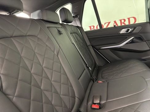 Used 2024 BMW X5 sDrive40i w/ Executive Package image 18