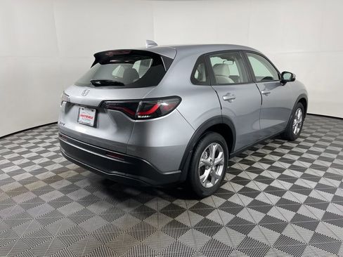 Certified 2023 Honda HR-V LX image 12