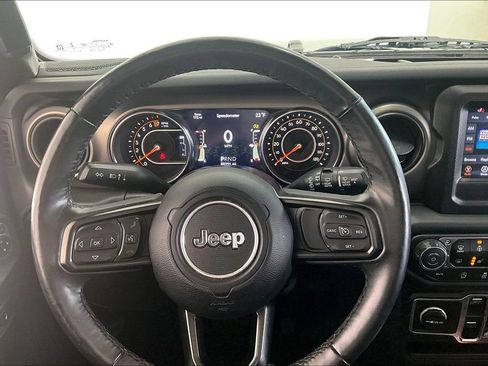 Used 2019 Jeep Wrangler Unlimited Sport S image 5