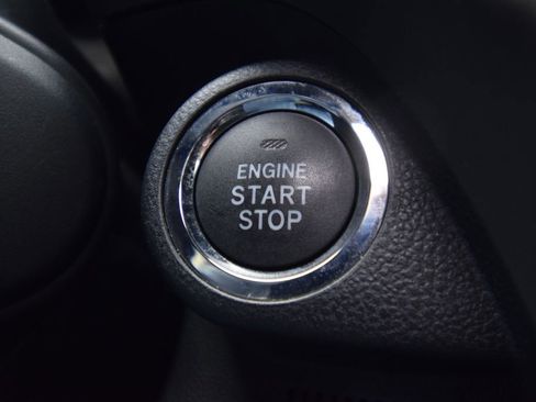 Used 2024 Subaru Crosstrek 2.0i Premium image 33