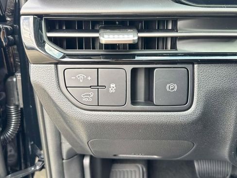 New 2026 Kia Sportage SX image 24