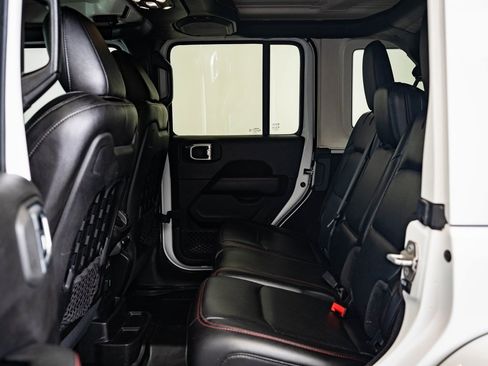 Used 2020 Jeep Wrangler Unlimited Rubicon image 37