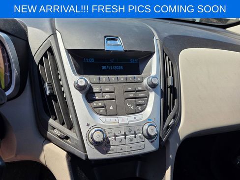Used 2010 Chevrolet Equinox LTZ FWD image 9