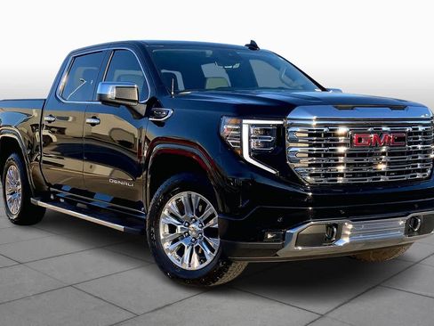 Used 2024 GMC Sierra 1500 Denali w/ Technology Package image 2