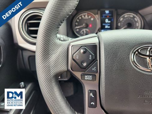 Used 2023 Toyota Tacoma TRD Off-Road image 35