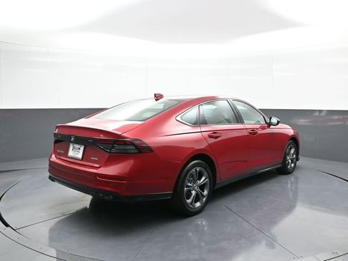 Certified 2024 Honda Accord EX-L image 6