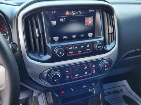 Used 2015 GMC Canyon SLE w/ SLE Convenience Package image 14