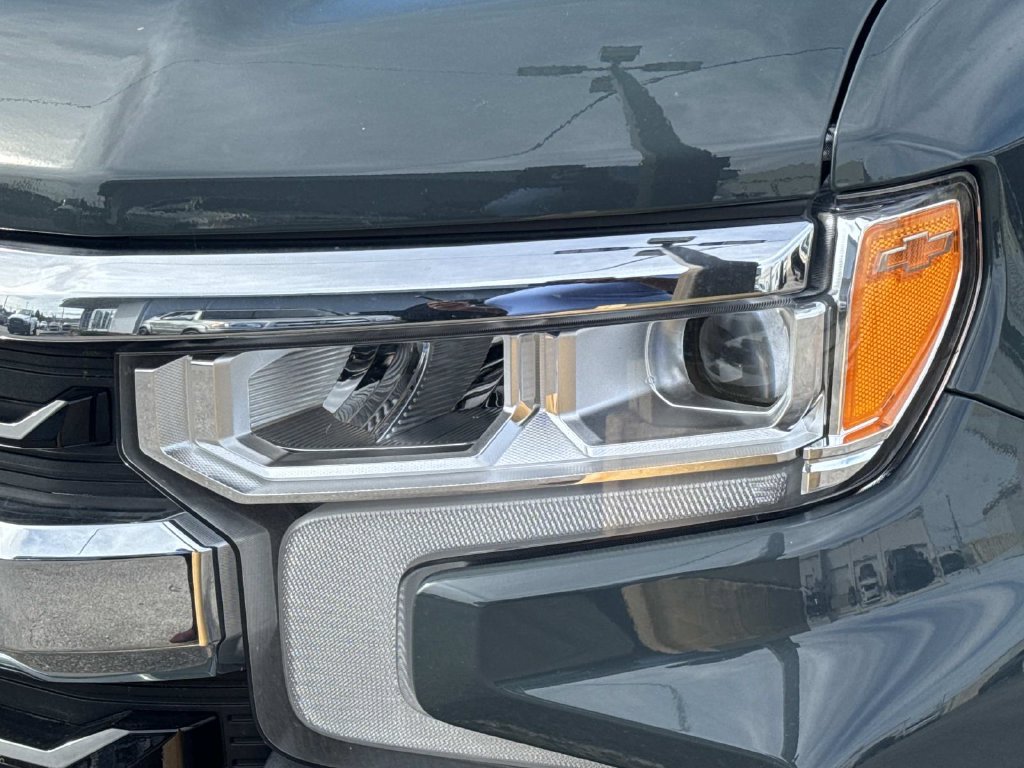 Used 2025 Chevrolet Silverado 1500 LT RWD image 16