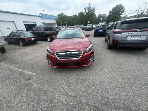 Used 2019 Subaru Legacy 2.5i Premium AWD/4WD image 2