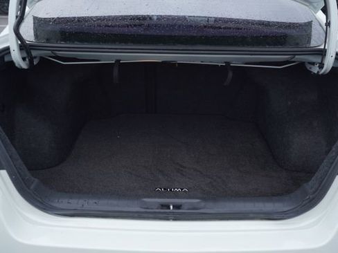 Used 2015 Nissan Altima 2.5 SL w/ Technology Package image 19