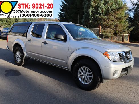 Used 2016 Nissan Frontier SV image 9