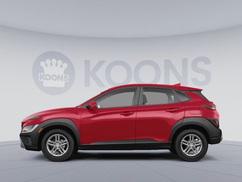 Used 2023 Hyundai Kona SEL AWD/4WD image 2