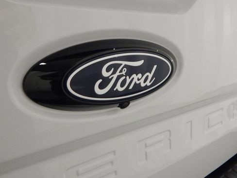 New 2025 Ford Maverick XL w/ Equipment Group 102A image 5