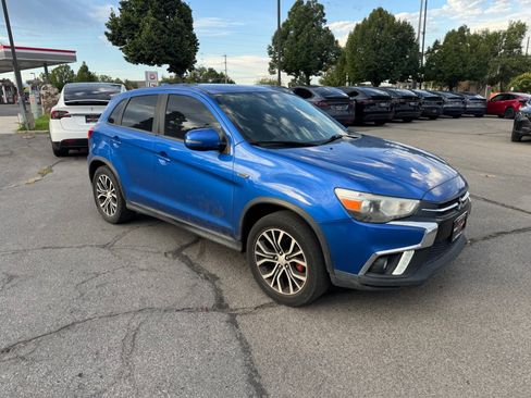 Used 2018 Mitsubishi Outlander Sport SE AWD/4WD image 7