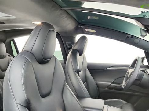 Used 2023 Tesla Model X Plaid AWD/4WD image 34