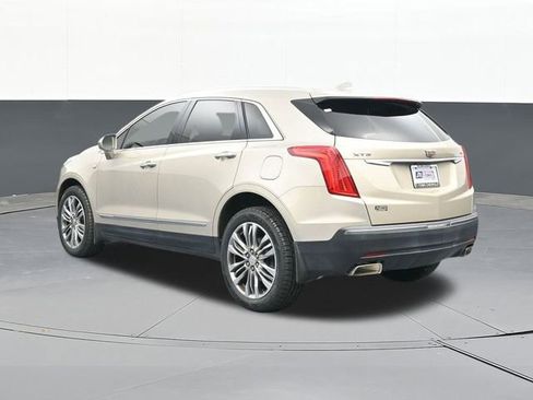 Used 2017 Cadillac XT5 Premium Luxury image 10