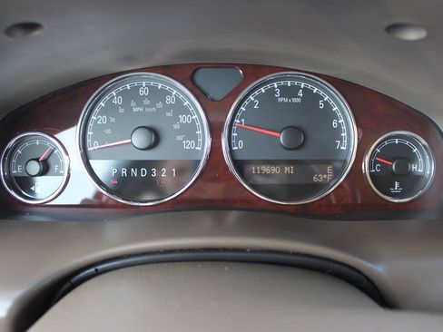 Used 2006 Buick Terraza CXL FWD image 16