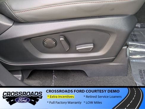 New 2026 Ford Explorer Active w/ Active Comfort Package AWD/4WD image 40