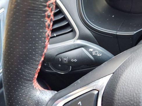 Used 2022 Ford Edge ST-Line image 28