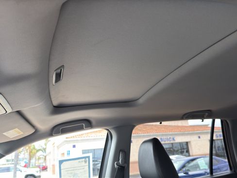 Used 2021 Honda Pilot Special Edition image 17