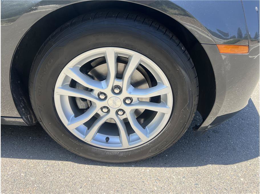 Used 2013 Chevrolet Camaro LT RWD image 9