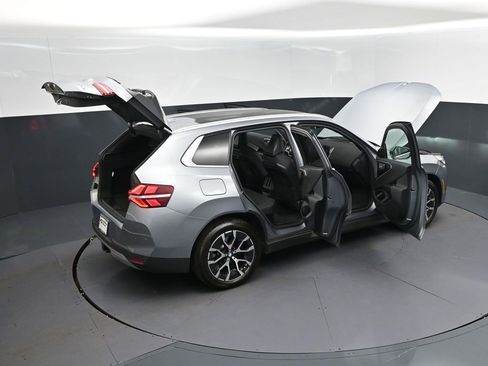 Certified 2025 BMW X3 xDrive30i w/ Premium Package AWD/4WD image 49