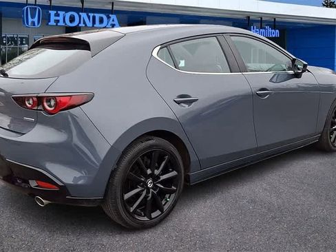 Used 2023 MAZDA MAZDA3 s image 8