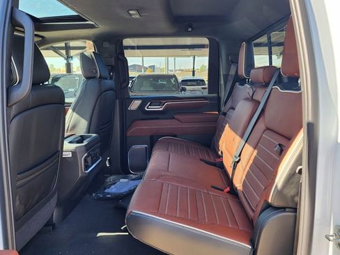 New 2026 GMC Sierra 2500 Denali Ultimate image 47
