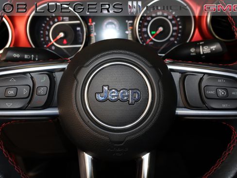 Used 2021 Jeep Wrangler Unlimited Rubicon AWD/4WD image 22