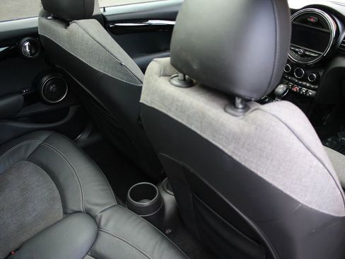 Used 2015 MINI Cooper S image 36