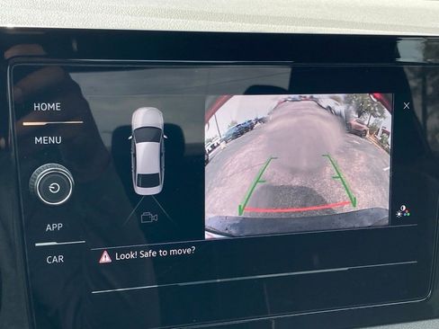 Used 2025 Volkswagen Jetta Sport image 21