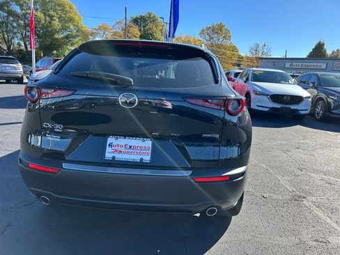 Certified 2023 MAZDA CX-30 AWD 2.5 S w/ Premium Package image 4