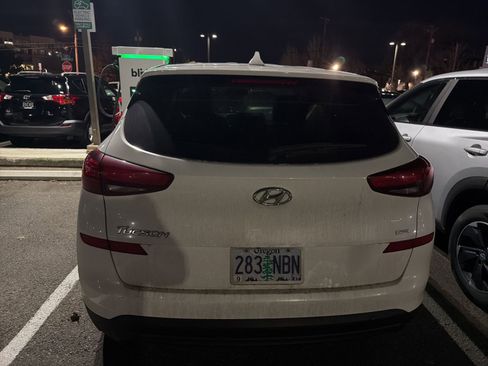 Used 2020 Hyundai Tucson SE w/ Cargo Package image 5