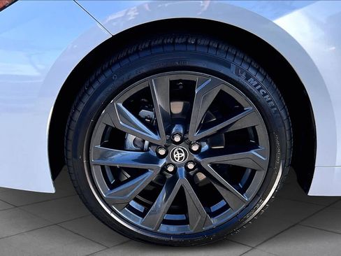 Used 2025 Toyota Corolla SE image 10