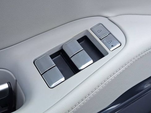 New 2026 Lincoln Navigator L Premier AWD/4WD image 43