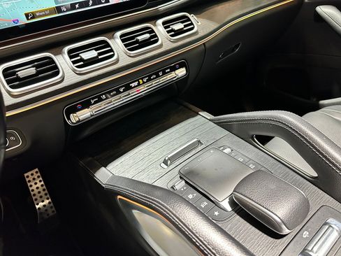 Certified 2022 Mercedes-Benz GLS 450 4MATIC image 26