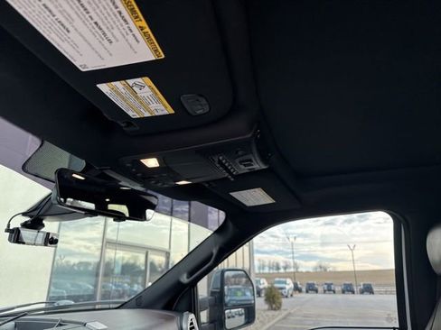 Used 2017 Ford F250 Platinum w/ Platinum Ultimate Package image 6