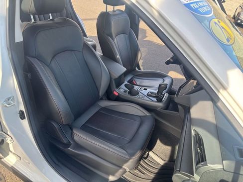 Certified 2025 Subaru Crosstrek 2.5i Limited w/ Crosstrek Mirror Package image 14